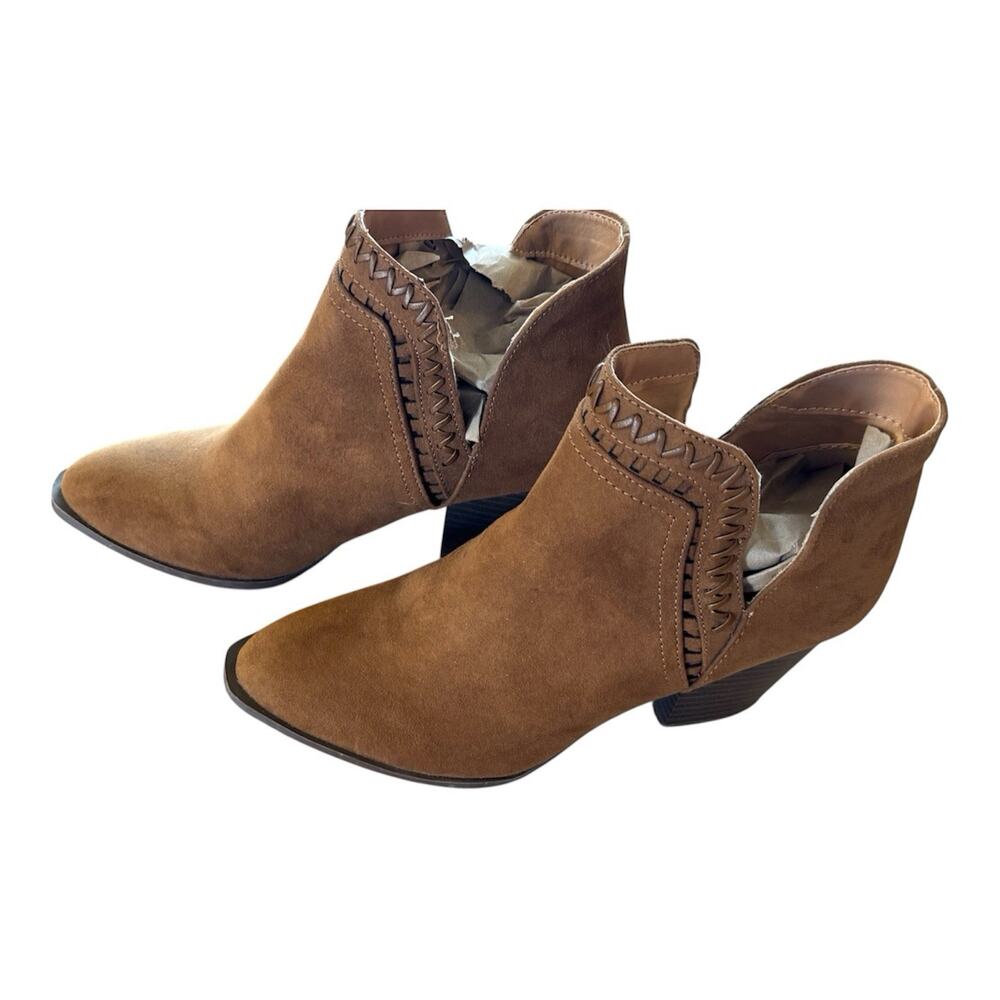 Qupid Women’s Size 8 Tan Faux Suede Cutout Ankle Booties Whipstitch Heel
